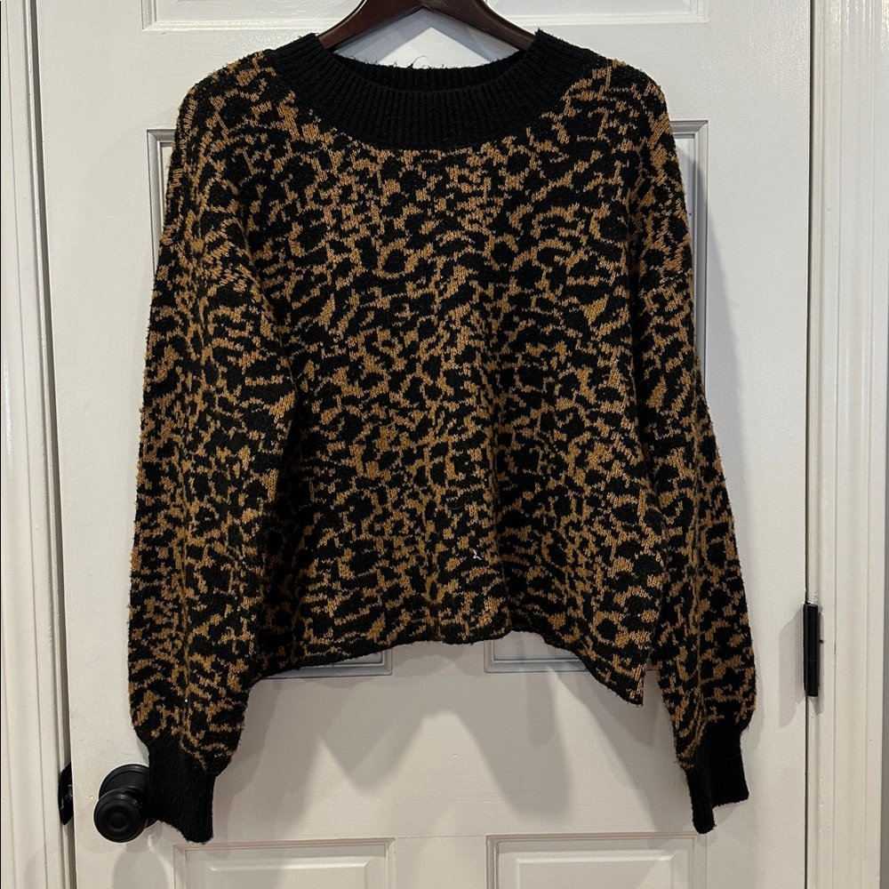 Jessica Simpson Sweater❤️